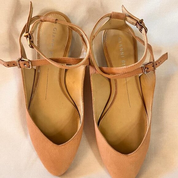 Gianni Bini strappy flats - Picture 2 of 4